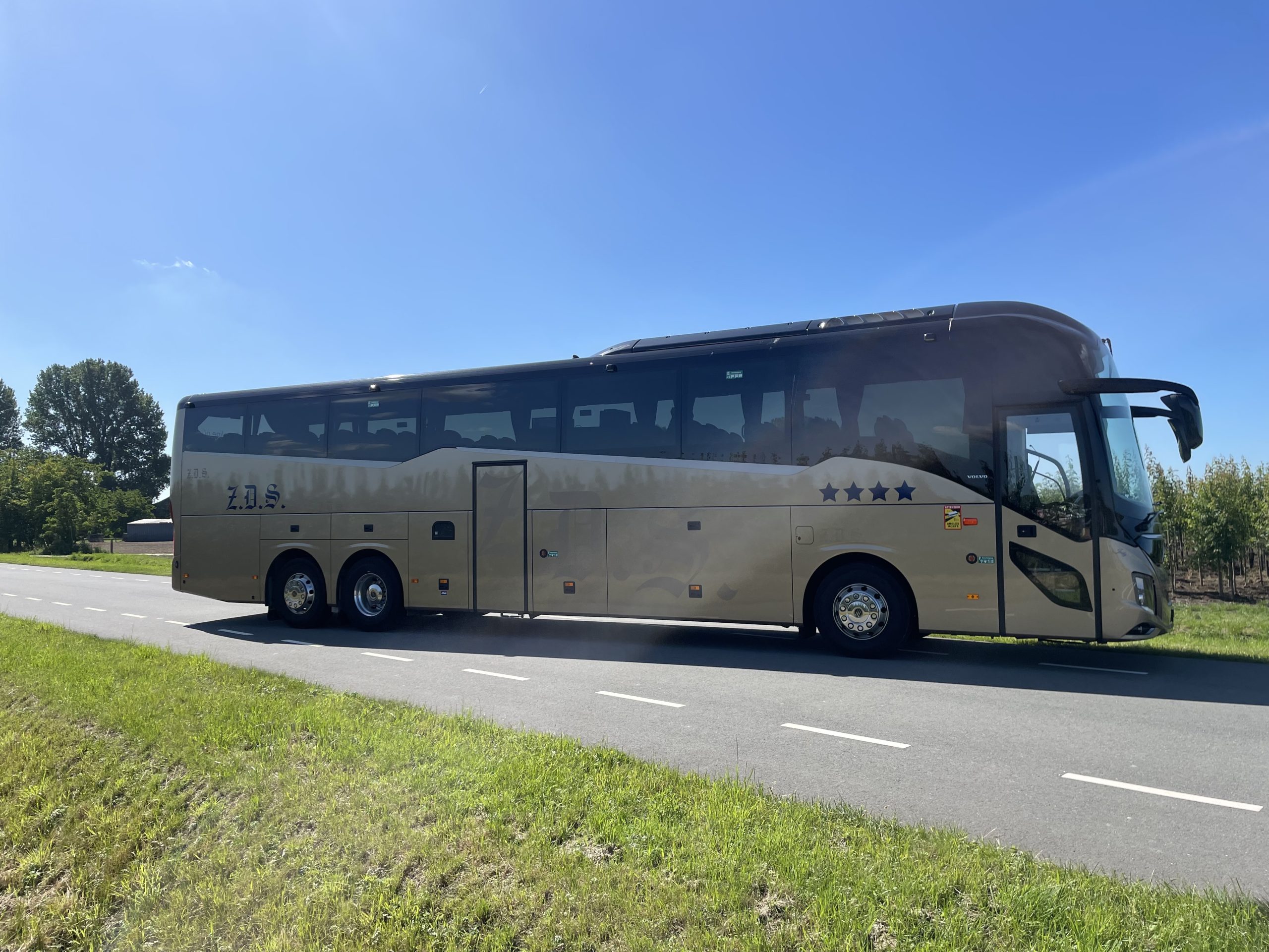 volvo 9900